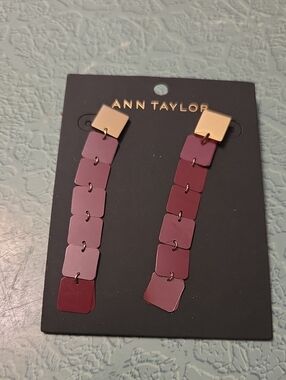 Ann Taylor Mauve to Wine Gradient Square Drop Earrings